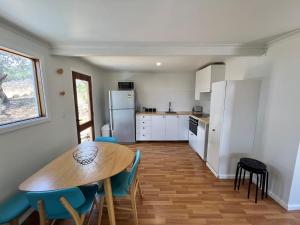 Remote mountaintop observatory