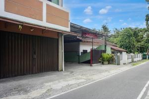 Hotel O near Universitas Medan Area formerly Rumah Idaman Bunda