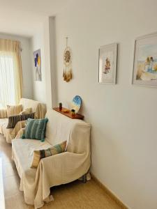 Terrace with Stunning View 5 Min to Beach