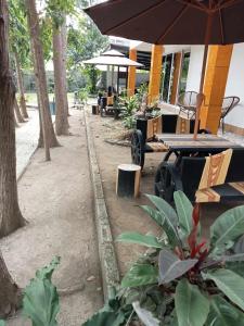 Leopoldos Kampsite and Sports Cafe