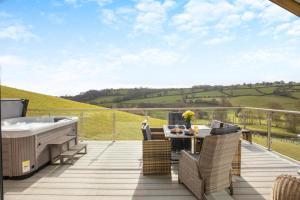 4 Bed in Berriew oc-t31114