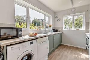 3 Bed in Bawdsey oc-p31139