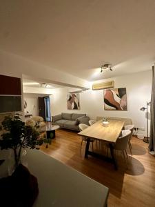 2 bedroom flat in center