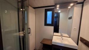 L’Abiho - Chalet climatisé avec piscine