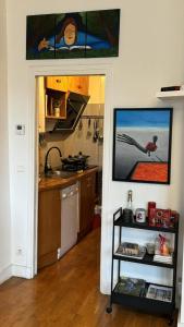 Cozy Room in Le Marais