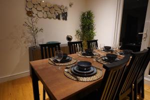 Premium 3BR House - Loughton - by Rent Squared LTD