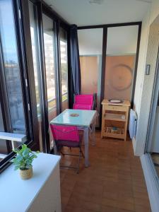 Studio tout équipé vue port, proche aquarium