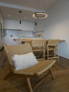 B View Madeira - Ocean & Bay View Apartment