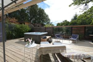 Cozy chalet Jacuzzi et piscine en Haute Provence