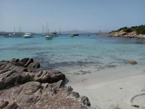 Apartment in Marinella near the beach
