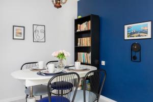 Gdansk Przymorze Apartment with Balcony by Noclegi Renters