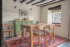 Scarr Head Cottage, detached stone cottage near Coniston, Lake District