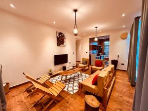 The Woodstone Lake Duluti Retreat