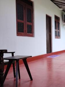 Kouzi House