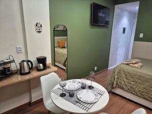 Novo Studio 2 pessoas perto da praia 176