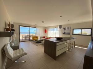 Appartement de standing avec vue imprenable sur la mer