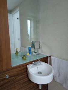 The Entire Floor of a Unique House, 2 Rooms