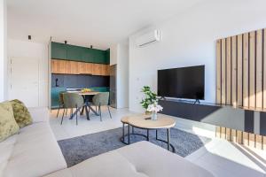 Casa Blanca family-friendly resort with swimming pool