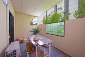 Magill Boho Retreat - 2BR with free parking