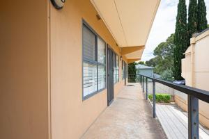 Magill Boho Retreat - 2BR with free parking