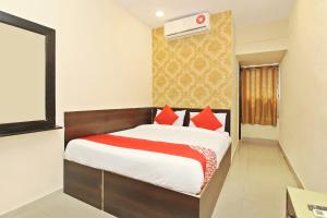 Hotel O Gandhi Hospital Metro Station Kolkata Formerly Vasundhara Guest House