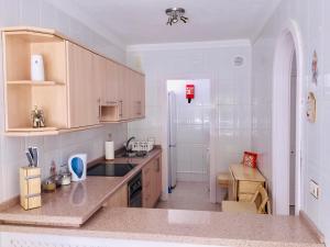 LARGE private garden,Shared pool Not Avaliable until approx June 2026, Great location