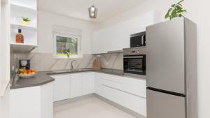 Villa Ivanova - Makarska by Villas Guide