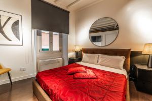 Vicolo Campana - Fontana di Trevi & Pantheon