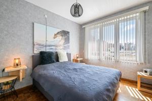 Modern 2-Bedroom Apartment Near Beach & Center T138