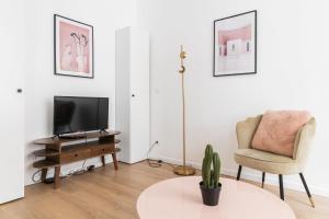 Logement Premium avec Grande Salle de Bain - 6P