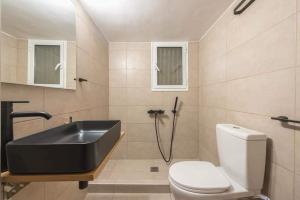 Athenian home near Acropolis