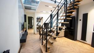 Urban Stay Tbilisi - Renovated 3BR near metro