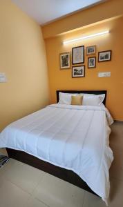 Seasons 98 - Grand-Luxue Flat with Private Bar Unit