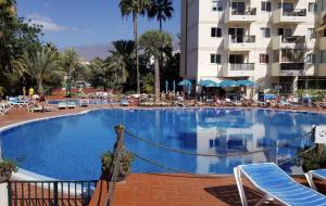 Shining Gold By Deihu Experiences