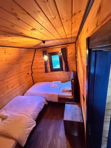 AĞARaN SUİT BUNGALOV