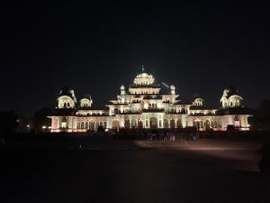 Orama by Ritz The Pink City delight