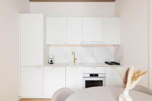 Pawlikowskiego 12 by Homeprime