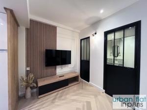 UrbanFlat 178 - Cosy 2 Bedroom in the center of Paris