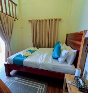 The Cliffhouse Samboan