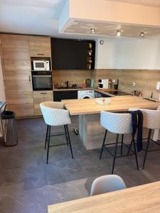 Appartement lumineux centre ville de privas