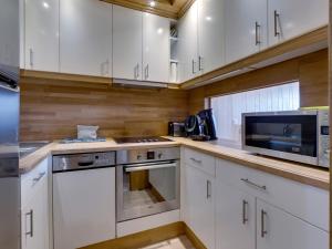 T2 cosy à Tignes Val Claret - Proche pistes, 4 pers, Wifi inclus - FR-1-641-85