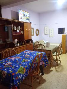 Casa con garaje por día