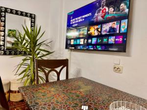 Private Garden Home near Amazonia & Iulius Town