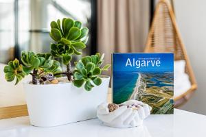 Golden Coast Residence