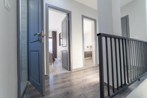 Luxury Cottage Casa Di Familia - front cottage for families & groups