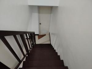 Clark International Airport Xevera Whiz Staycation Duplex Townhouse with Two Rooms