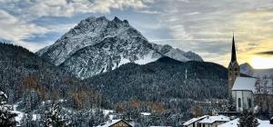Apartment Blick Lischana- ein Traum mit Bergpanorama, Sauna, Hottub