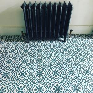 Huge Beautiful home with HOT TUB and Sauna