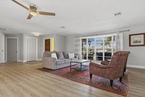 Charm and Old Florida Vibe , Heated Pool & Spa - Villa Parisian Paradise - Roelens