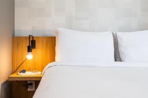 Urbic Vila Mariana by Viva - Prédio com academia e coworking a passos da ESPM, Belas Artes e Metrô